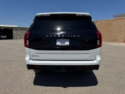 2025 Ford Expedition Active photo 4