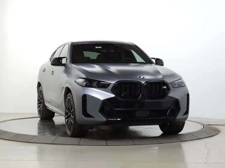 2027 BMW X6 M60i's photo