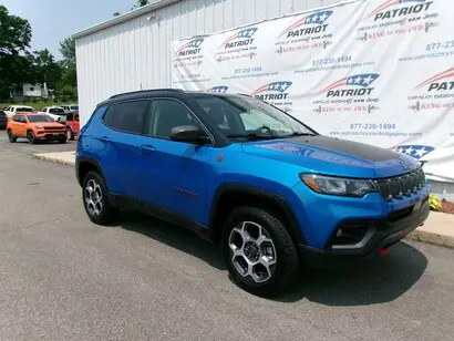 2022 Jeep Compass Trailhawk 4X4 photo 2