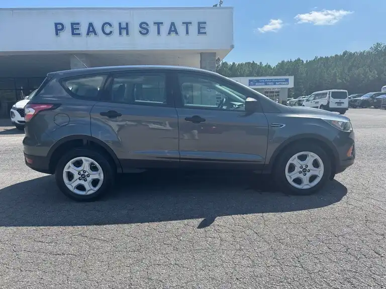 2018 Ford Escape S's photo