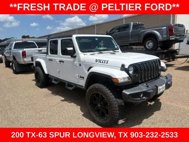 2023 Jeep Gladiator WILLYS's photo