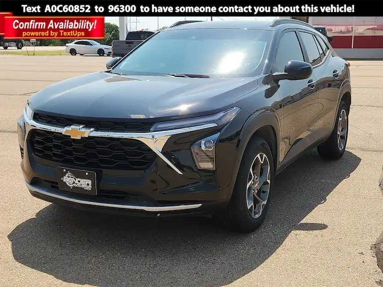 2024 Chevrolet Trax LT's photo