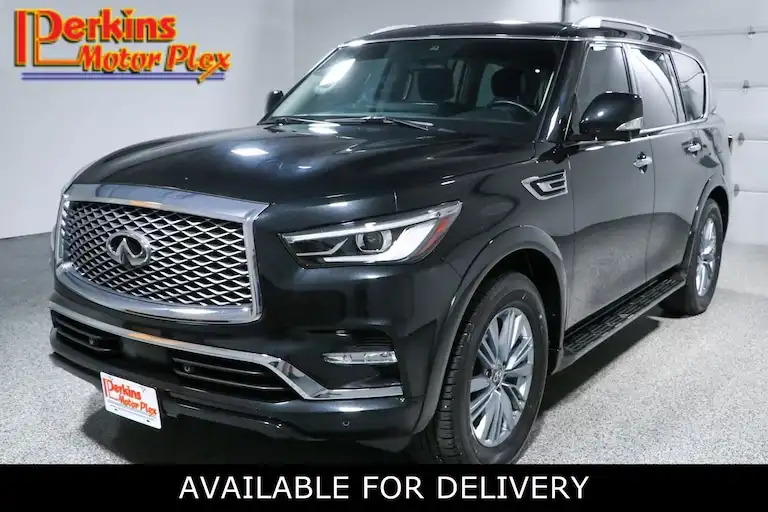 2023 INFINITI QX80 Luxe's photo
