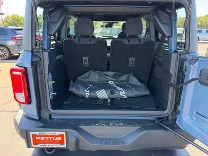 2025 Ford Bronco Base 4x4 photo 5