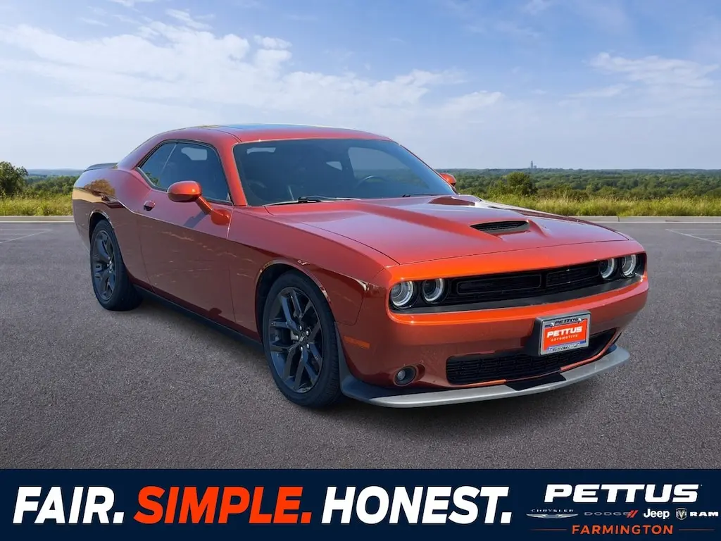 2023 Dodge Challenger GT Auto photo 1