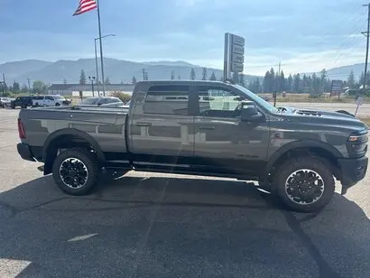 2026 RAM 2500 Rebel 4X4 Crew Cab SWB photo 5