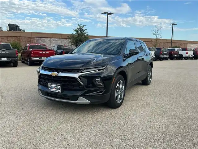 2025 Chevrolet Blazer 2.0T 2LT AWD's photo