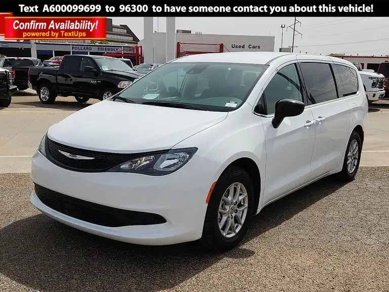 2024 Chrysler Voyager LX's photo