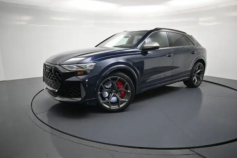 2025 Audi RS Q8 Base's photo