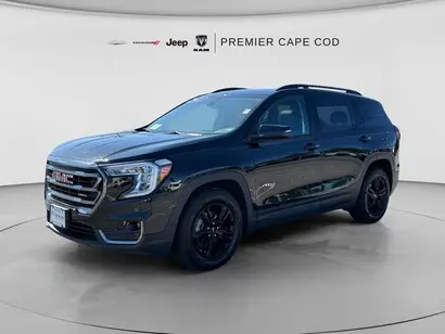 2023 GMC Terrain AT4 AWD photo 3