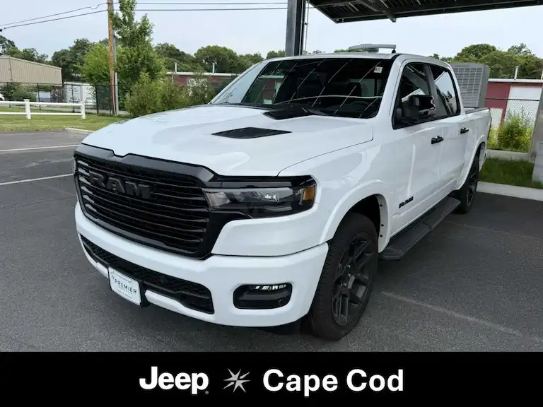 2026 RAM 1500 Laramie 4x4 Crew Cab 5'7's photo