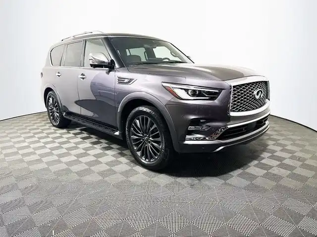 2022 INFINITI QX80 Sensory's photo