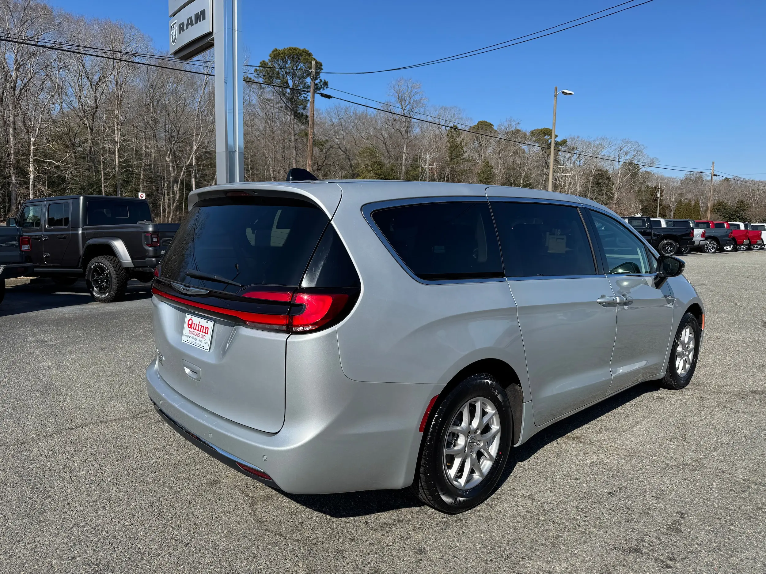 Vehicle Image 2