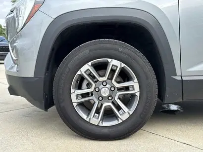 2025 GMC Terrain Elevation AWD photo 3