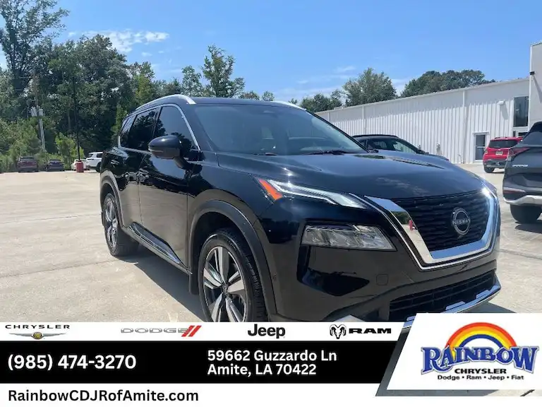 2023 Nissan Rogue Platinum FWD's photo