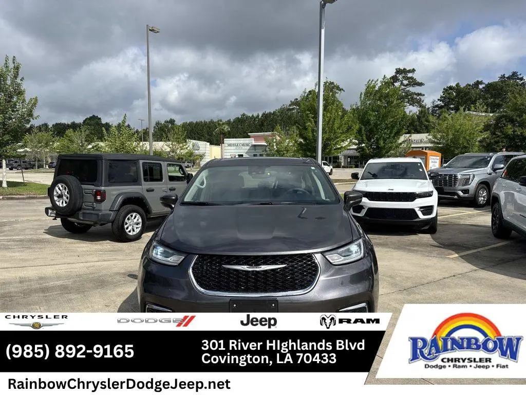 Vehicle Image 2