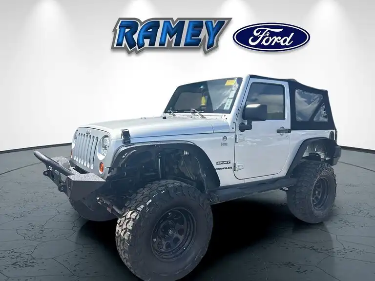 2010 Jeep Wrangler Sport's photo