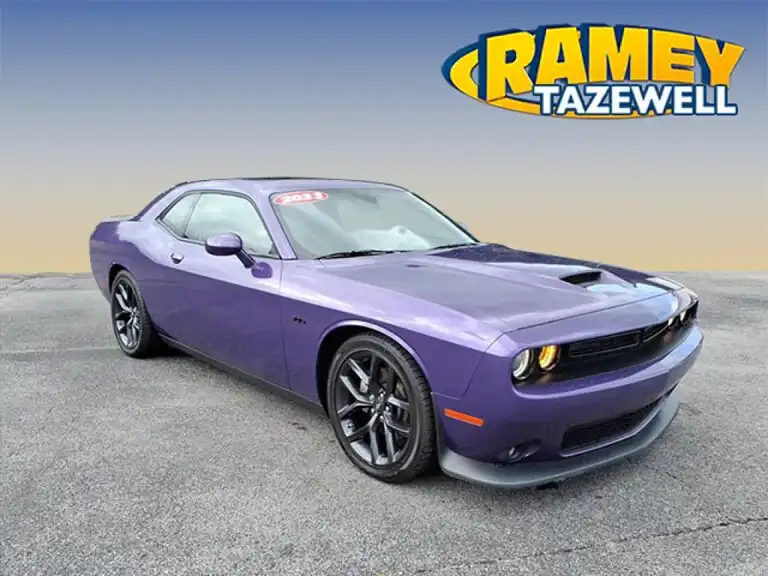2023 Dodge Challenger R/T's photo