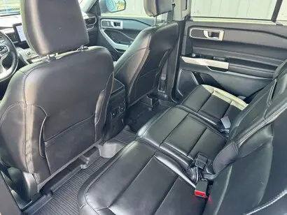 2023 Ford Explorer XLT 4WD photo 5