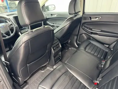 2023 Ford Edge SEL AWD photo 5