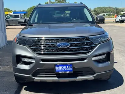 2024 Ford Explorer XLT 4WD photo 4