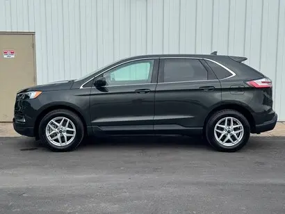 2023 Ford Edge SEL AWD photo 2