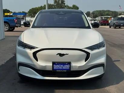 2021 Ford Mustang-Mach-e Premium photo 3