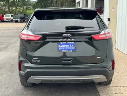 2023 Ford Edge SEL AWD photo 3