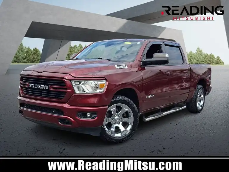 2020 RAM 1500 Big Horn/Lone Star 4WD Crew Cab 5'7's photo