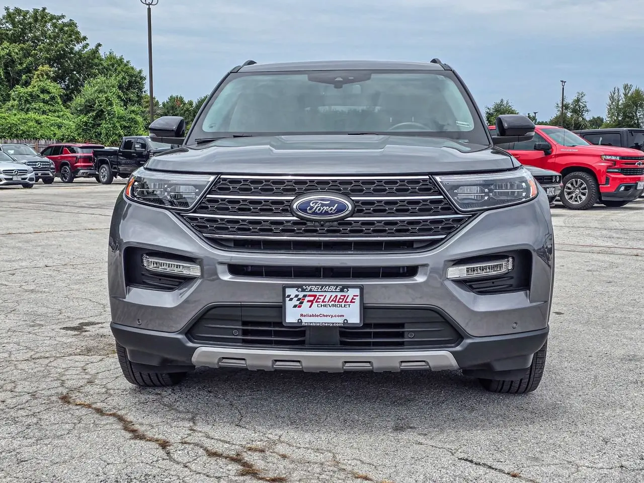 Vehicle Image 2