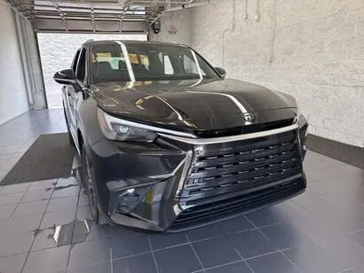 2026 Lexus TX 350 350 Premium AWD photo 2