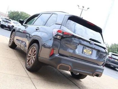 2026 Subaru Forester undefined photo 4