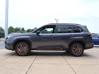 2026 Subaru Forester undefined photo 3