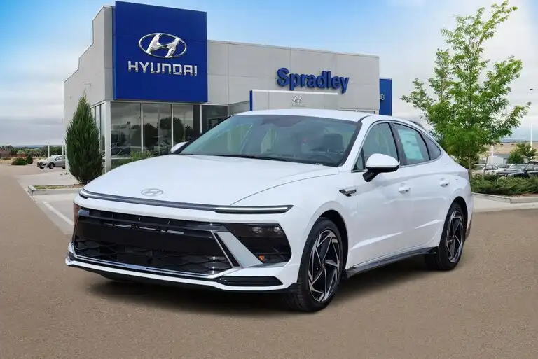 2026 Hyundai Sonata SEL AWD's photo