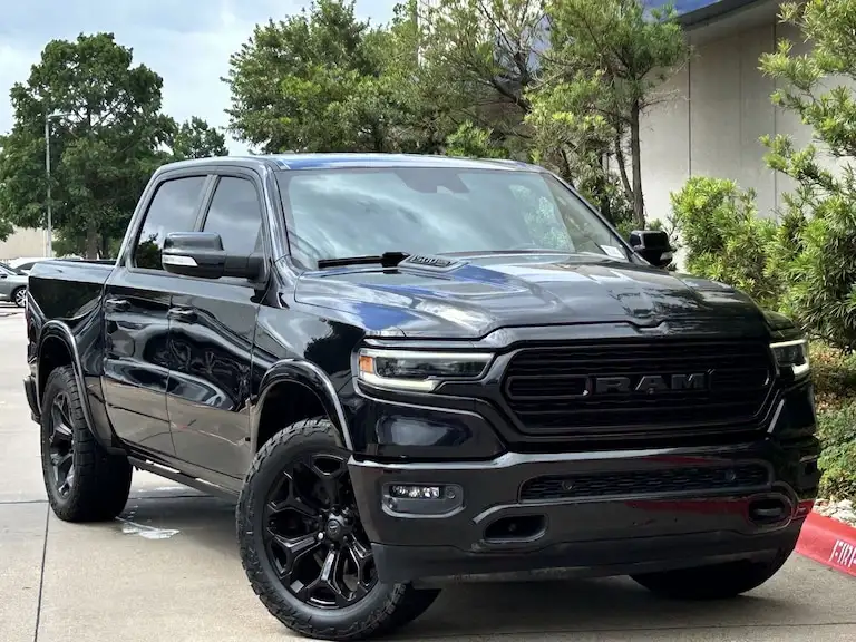 2021 RAM 1500 Limited 4x4 Crew Cab 5'7's photo