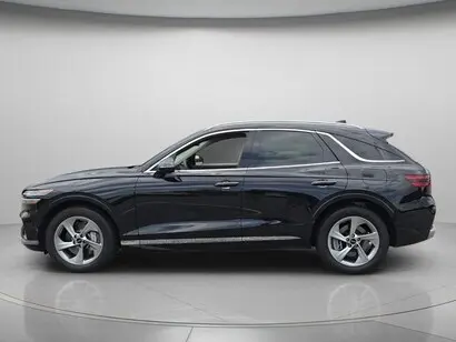 2026 Genesis GV70 2.5T Select AWD photo 3