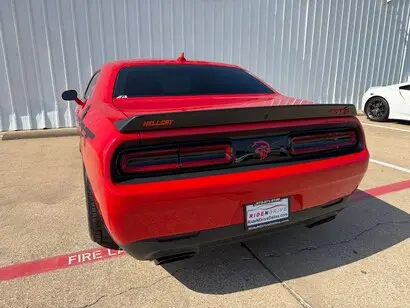 2016 Dodge Challenger SRT Hellcat photo 5