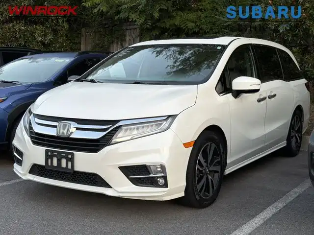 2019 Honda Odyssey Elite's photo