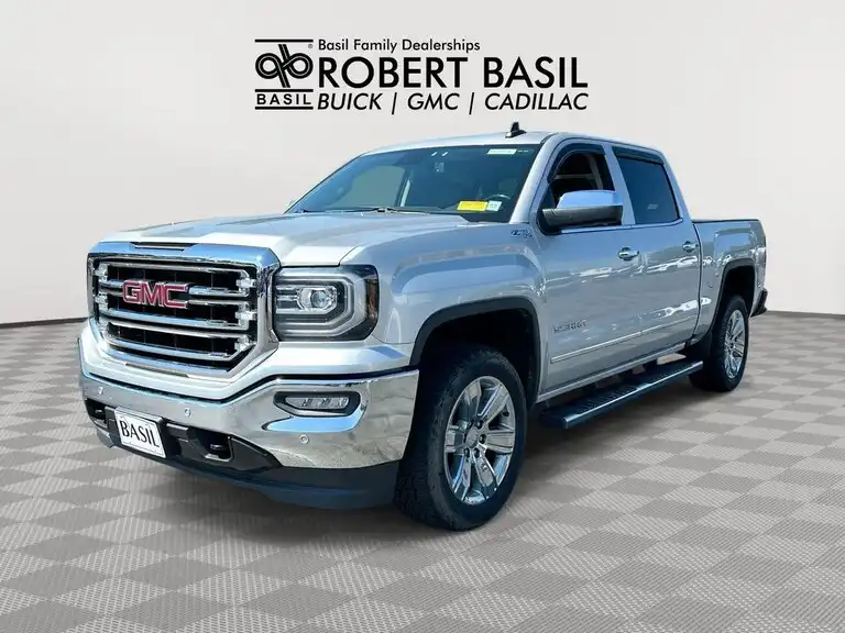 2017 GMC Sierra 4WD Crew Cab Short Box SLT's photo