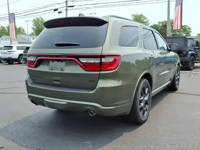 2026 Dodge Durango GT HEMI Plus V8 AWD photo 2