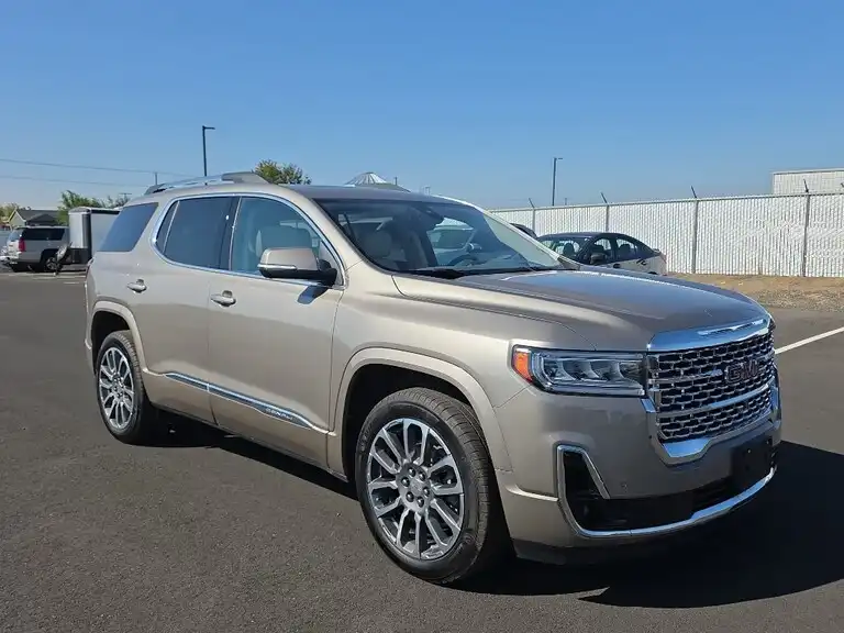 2022 GMC Acadia Denali AWD's photo