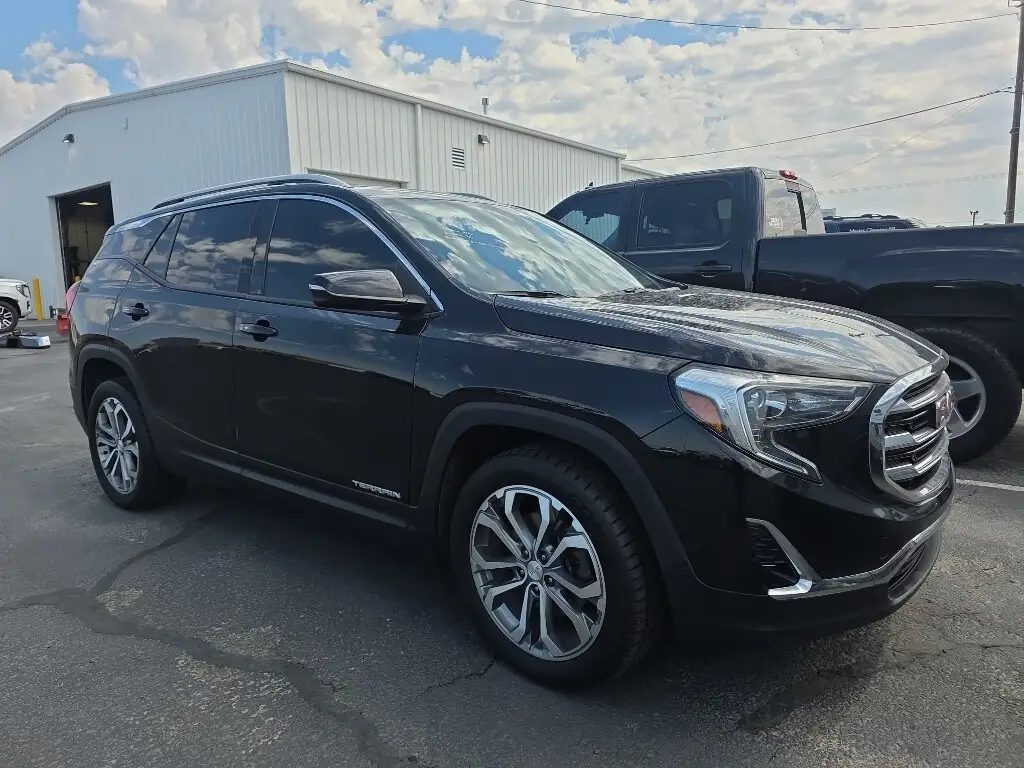 2020 GMC Terrain SLT AWD photo 1
