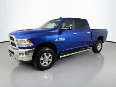 2017 RAM 2500 SLT 4X4 Crew Cab SWB photo 3