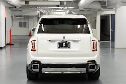 2027 Rolls-Royce Cullinan Base photo 5