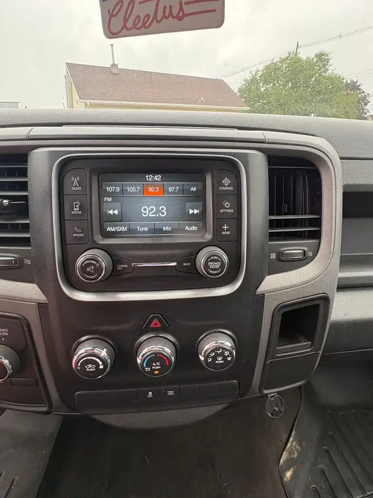 2015 RAM 1500 Tradesman 4x4 Crew Cab's photo