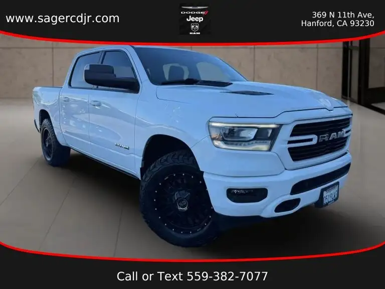 2023 RAM 1500 Laramie 4x4 Crew Cab 5'7's photo