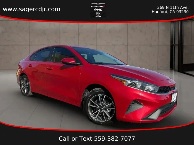2024 Kia Forte LXS Auto photo 1