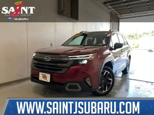 2025 Subaru Forester Limited's photo