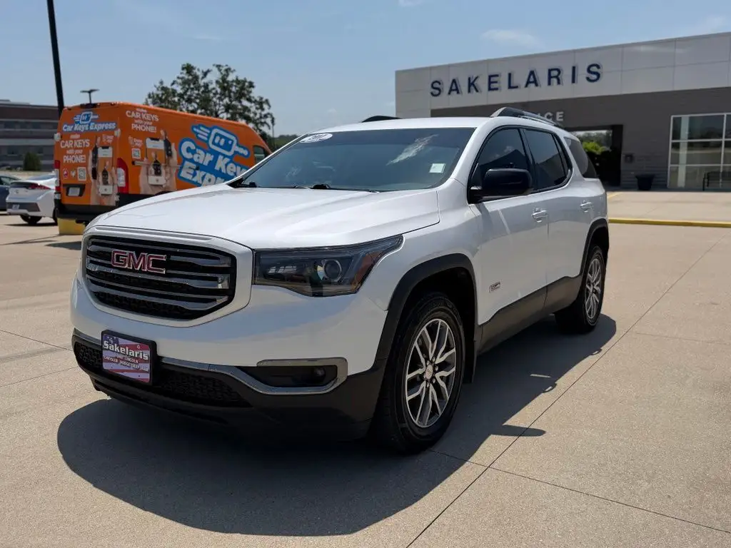 2017 GMC Acadia SLE-2 AWD photo 1