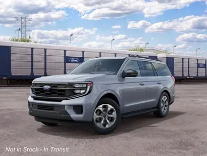 2027 Ford Expedition Active photo 2
